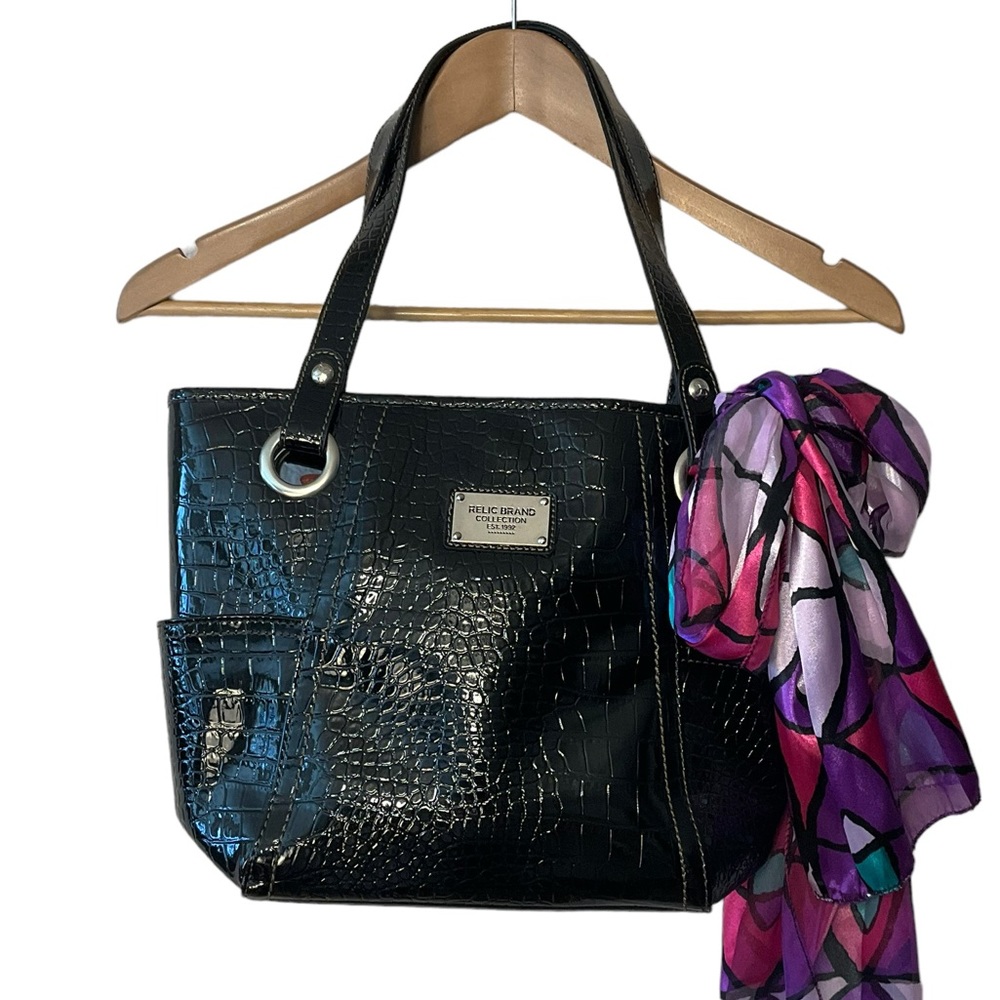 RELIC Shoulder Bag Faux Leather Deep Exterior Pockets Snap Top Croc Shine Black